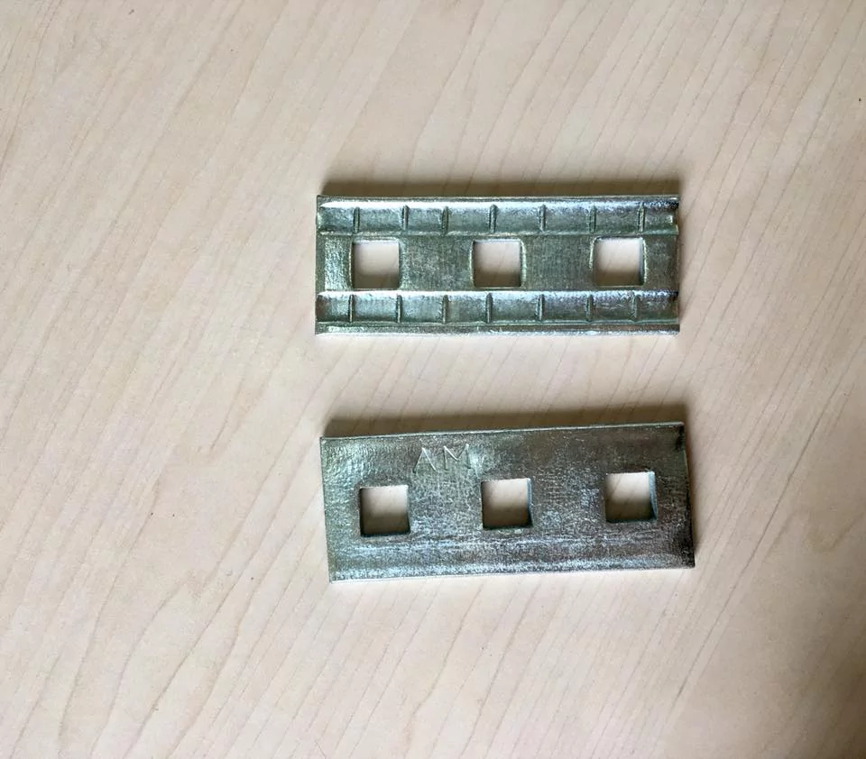 Kẹp treo cáp quang 2 Rãnh 3 Lỗ